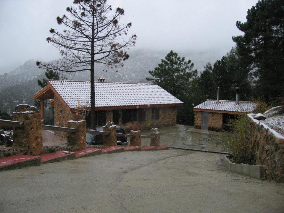 Casa Rural El Tejo Riopar Exterior photo